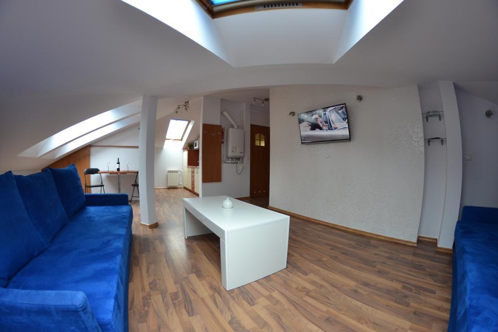 Apartament City Center Studio Deluxe 크리니차 즈드로이 외부 사진